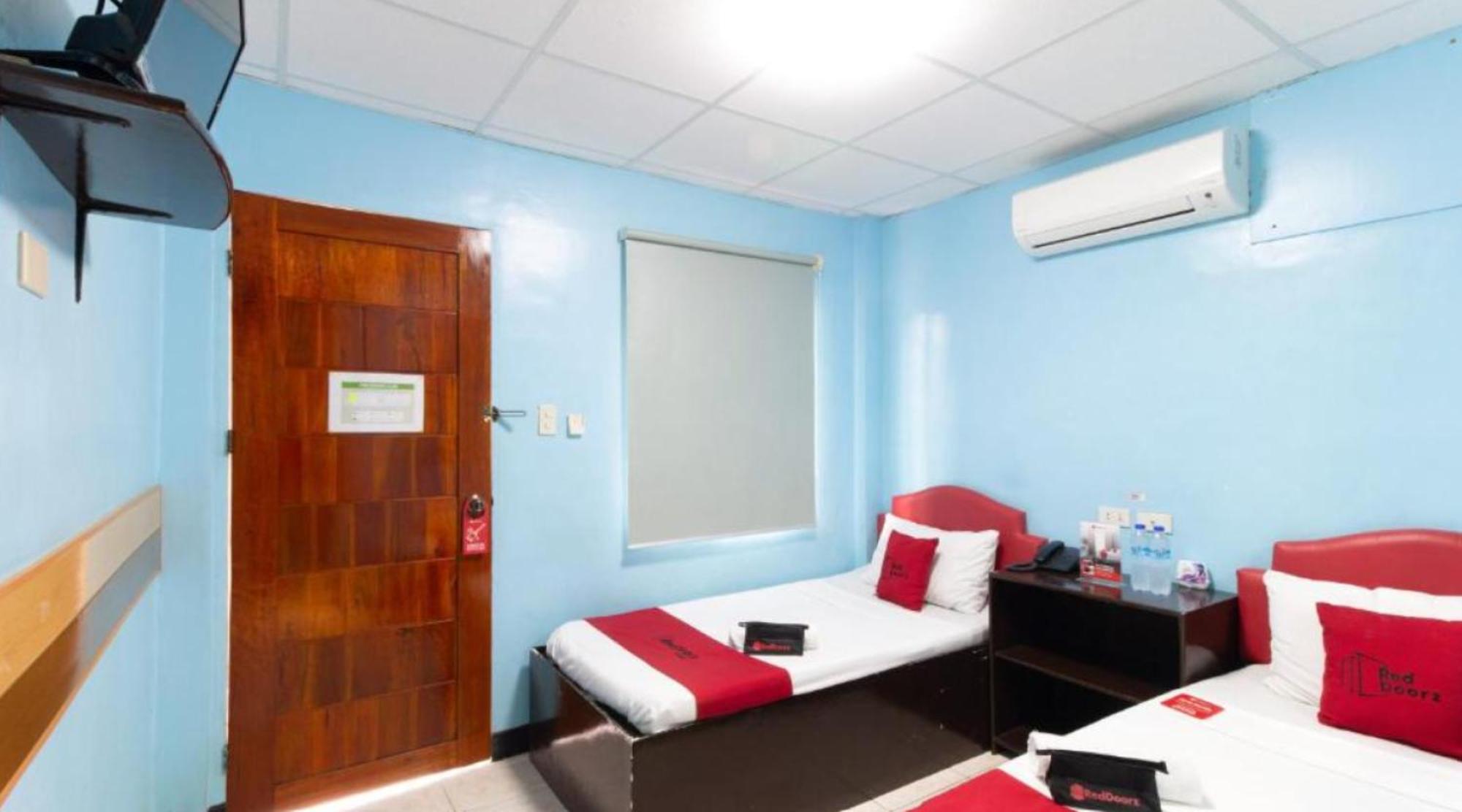 Reddoorz @ Picas Sagkahan Tacloban Bagian luar foto